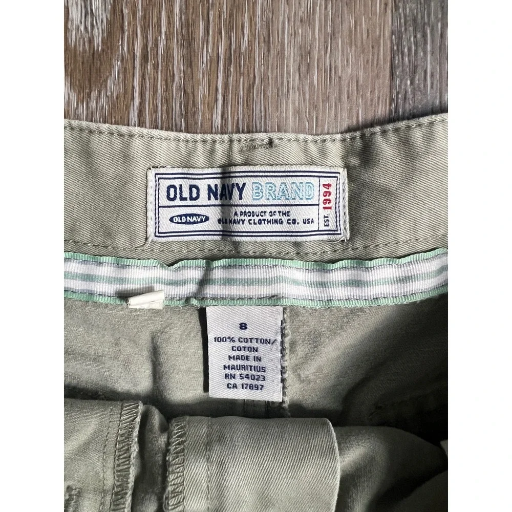 Old Navy Chino Shorts Womens 8 Green Good Cotton Mid Rise Utility‎ Khaki